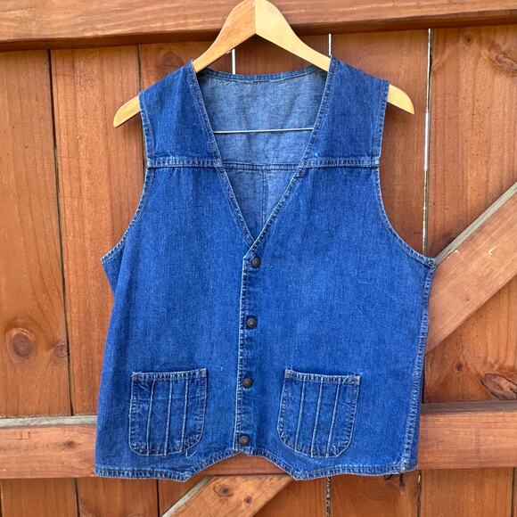 Vintage Levi's Womens Denim Western Vest Button Front Blue Sleeveless M - Picture 3 of 8